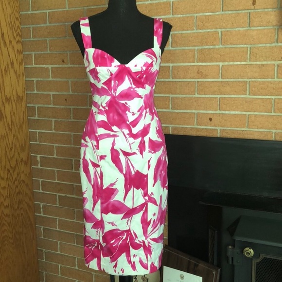 David Meister Dresses & Skirts - 🌺DAVID MEISTER🌺FLORAL SLEEVELESS SHEATH DRESS🌺